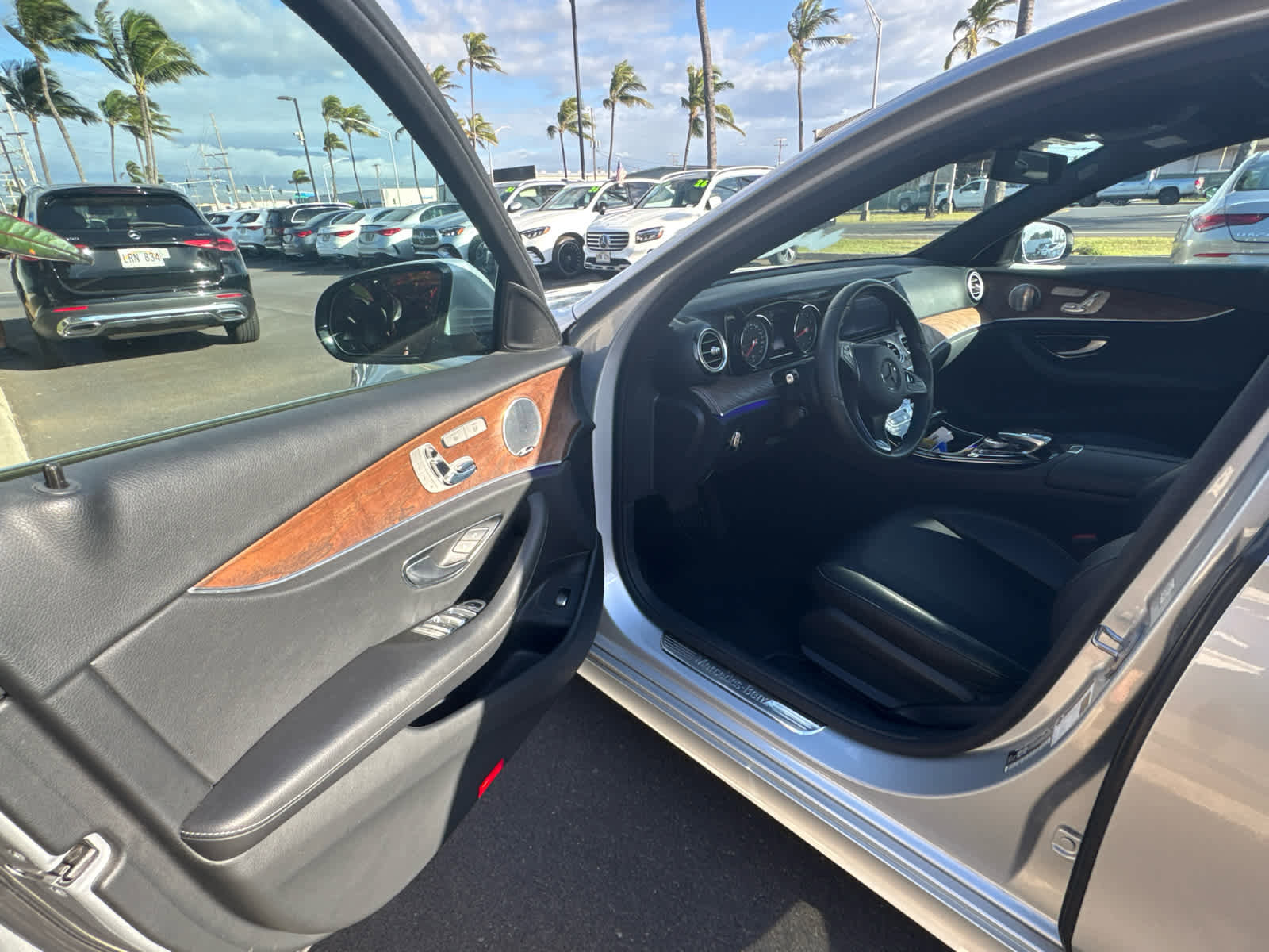 Used 2017 Mercedes-Benz E 300 image 10