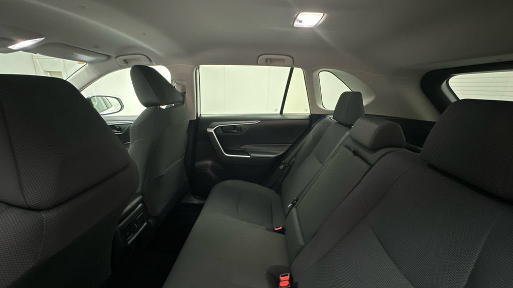 Certified 2025 Toyota RAV4 LE AWD/4WD image 10