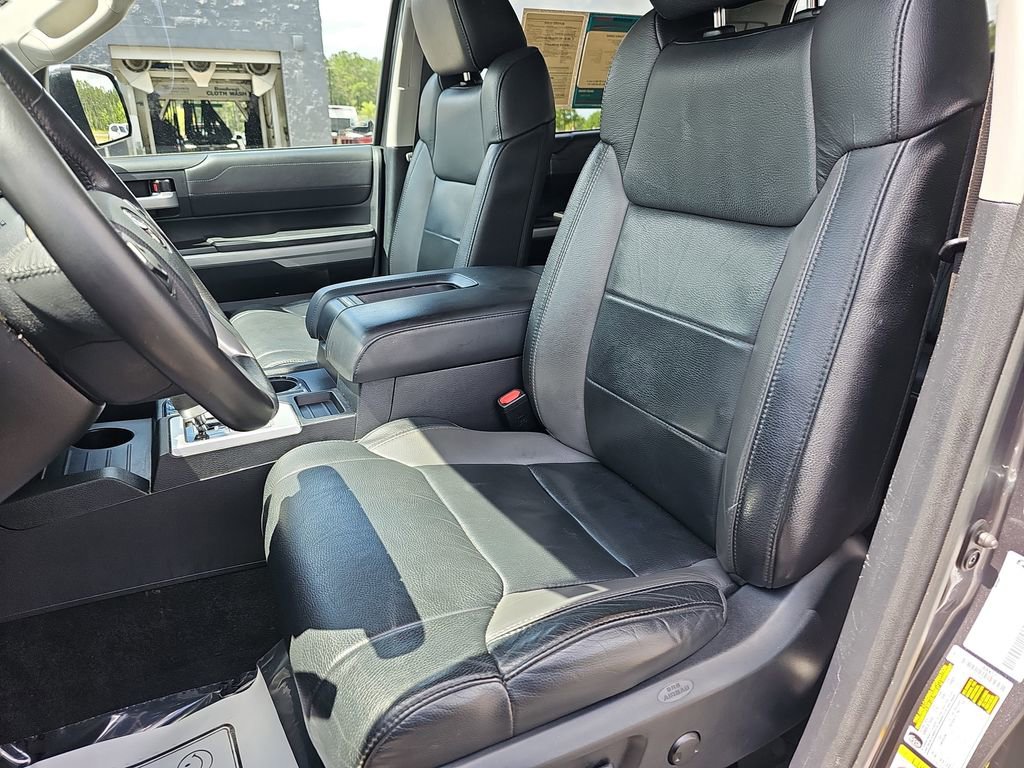 Used 2018 Toyota Tundra Limited w/ Limited Premium Package AWD/4WD image 19