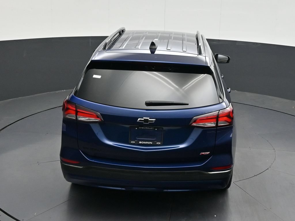 Used 2023 Chevrolet Equinox RS FWD image 24