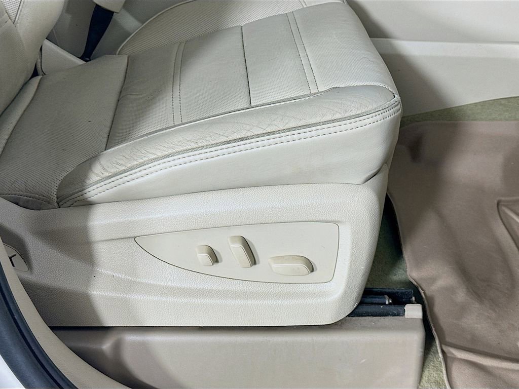 Used 2017 GMC Yukon Denali w/ Open Road Package image 24