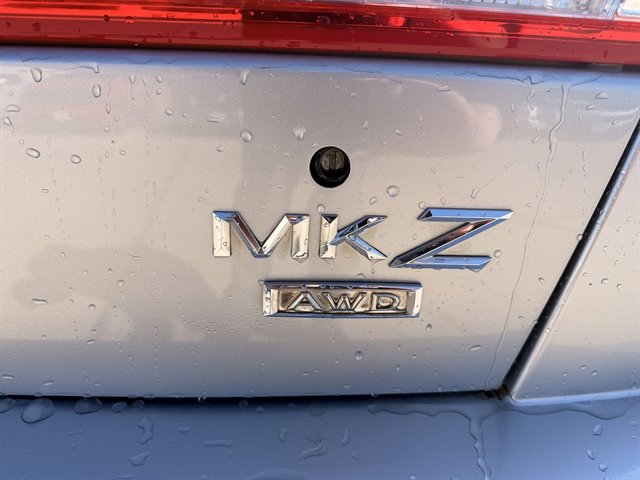 Used 2010 Lincoln MKZ AWD image 8