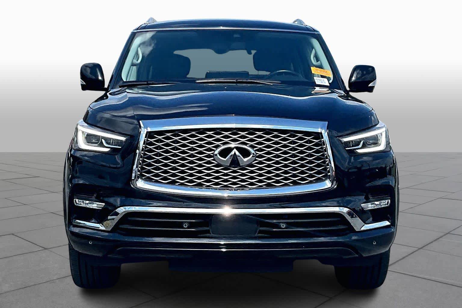Used 2023 INFINITI QX80 Luxe w/ Cargo Package image 4