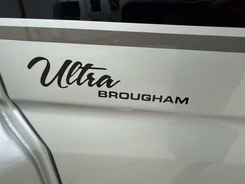 Used 2017 Mercedes-Benz Sprinter 3500 image 23