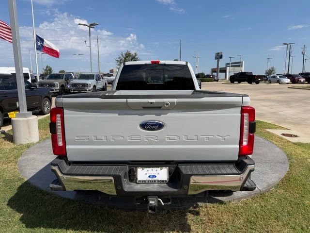 Used 2025 Ford F450 Lariat w/ Chrome Package AWD/4WD image 6