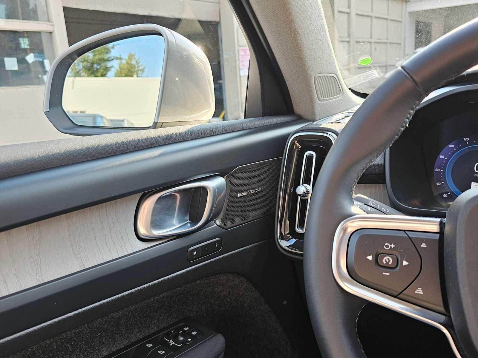 Used 2023 Volvo XC40 B5 Plus w/ Driver Assist Package image 31
