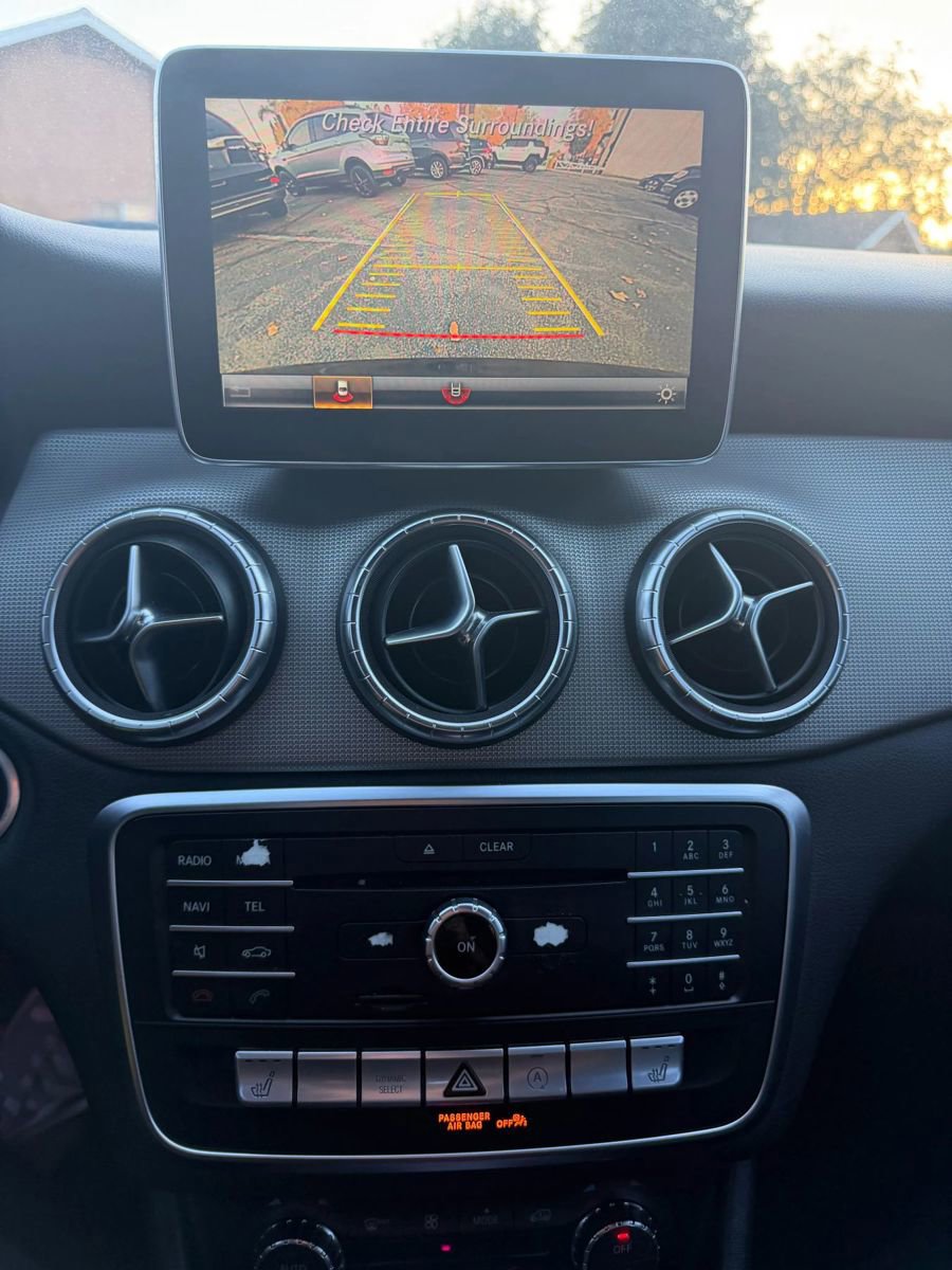 Used 2018 Mercedes-Benz CLA 250 image 25