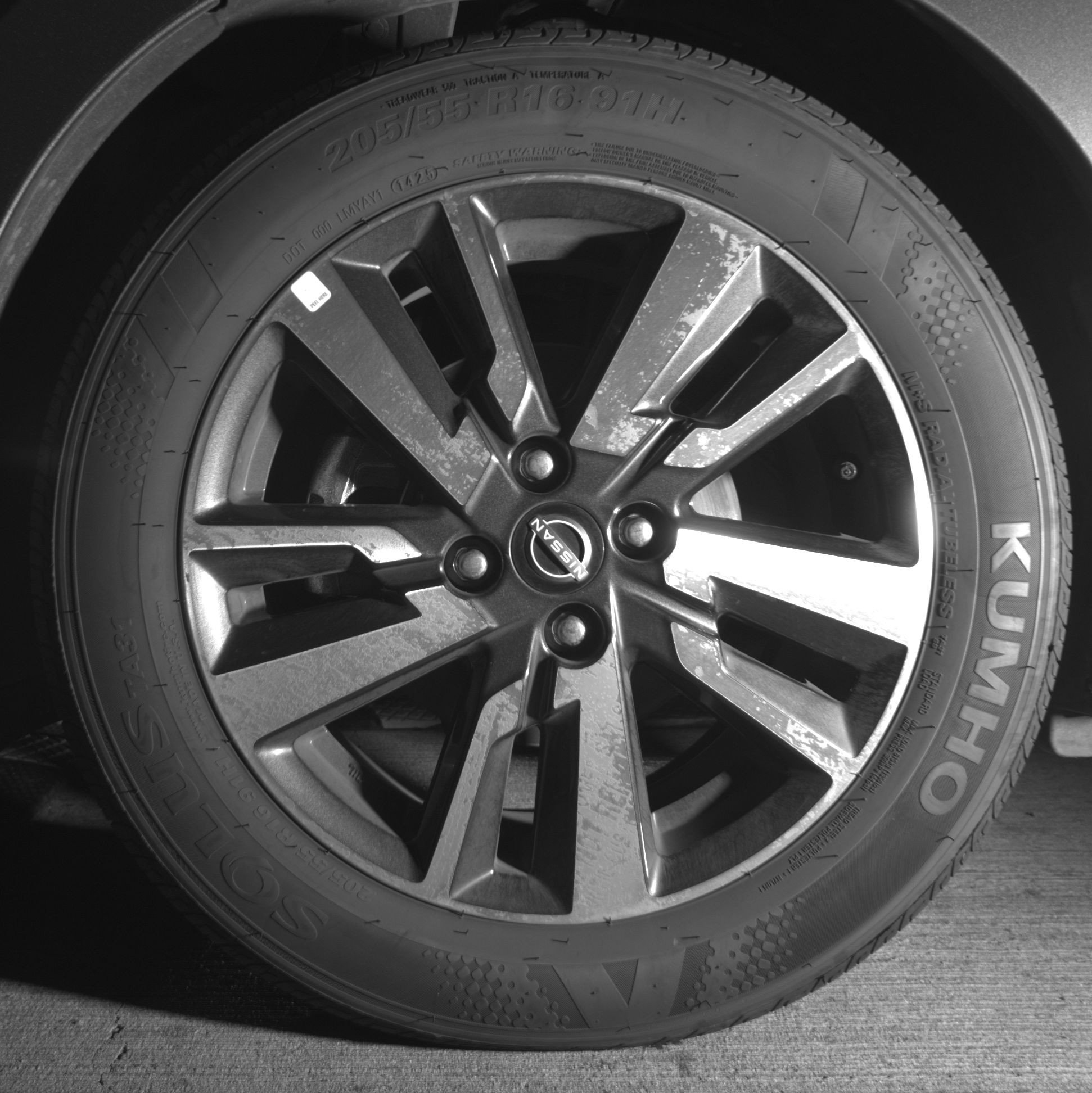 Used 2025 Nissan Versa SV image 12