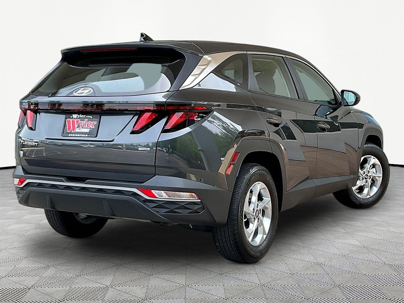 Used 2023 Hyundai Tucson SE AWD/4WD image 6