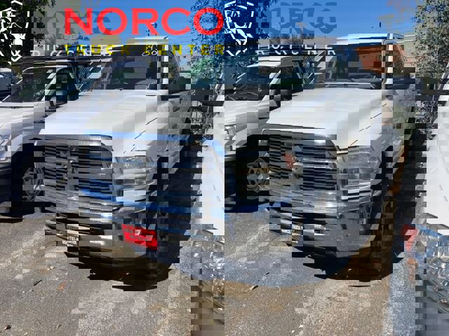 Used 2012 RAM 2500 ST w/ Chrome Appearance Group image 2