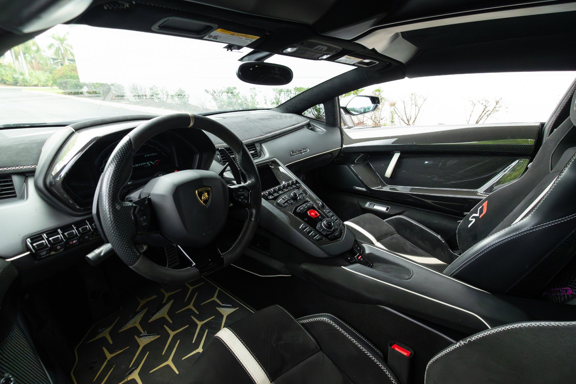 Used 2021 Lamborghini Aventador SVJ AWD/4WD image 77
