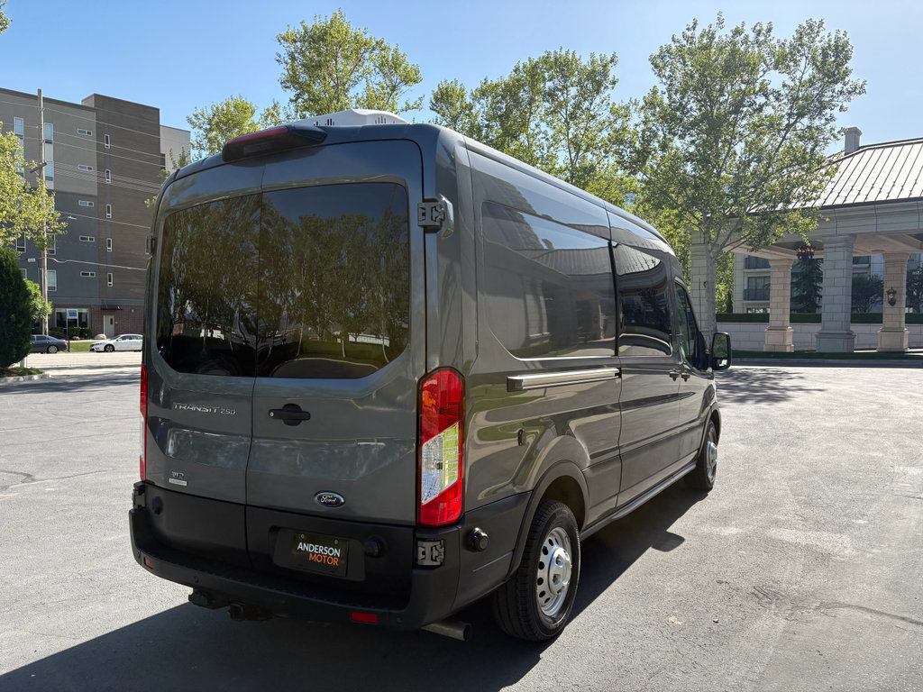 Used 2024 Ford Transit 250 148 Medium Roof Extended AWD w/ Load Area Protection Package image 7