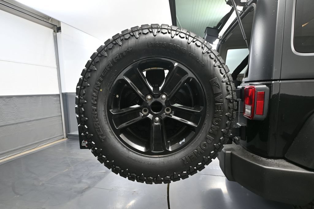 Used 2016 Jeep Wrangler Unlimited Sport AWD/4WD image 11