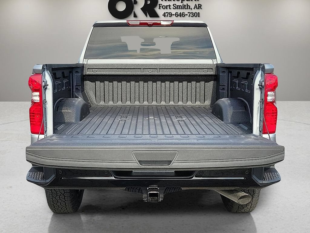 Used 2026 Chevrolet Silverado 2500 Custom w/ Custom Value Package AWD/4WD image 8