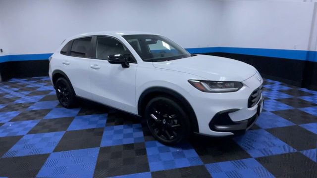 Certified 2023 Honda HR-V Sport image 2