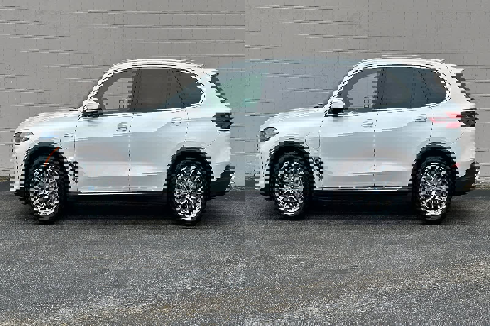 Used 2025 BMW X5 xDrive50e image 9