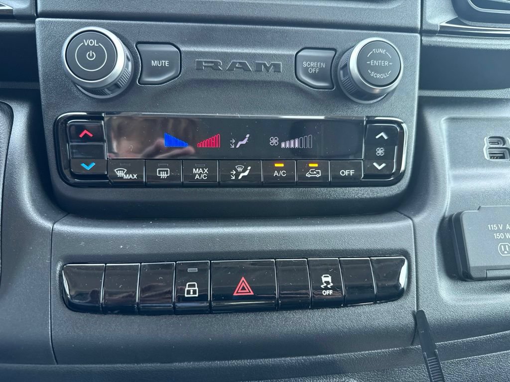 New 2026 RAM ProMaster 2500 w/ Convenience Group FWD image 16