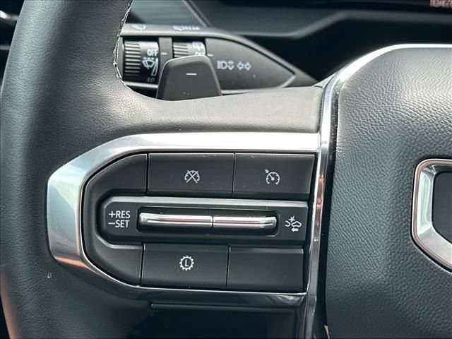Certified 2026 GMC Acadia Elevation w/ Elevation Premium Package FWD image 28