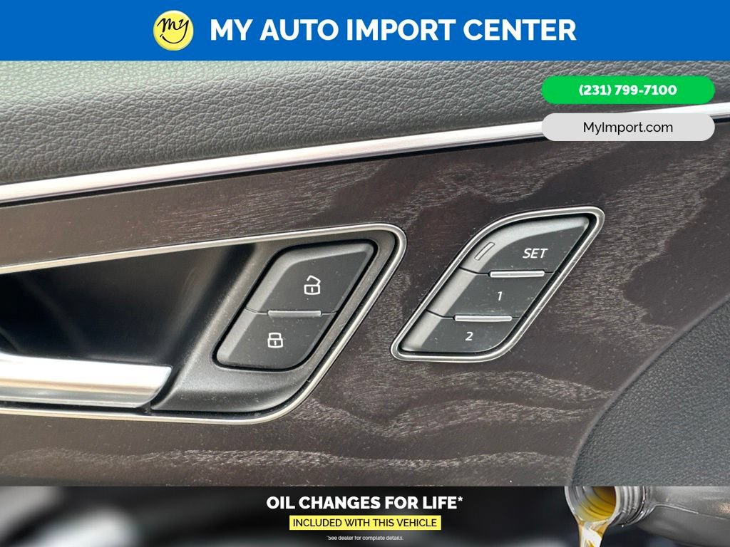 Used 2023 Audi Q8 Prestige AWD/4WD image 11