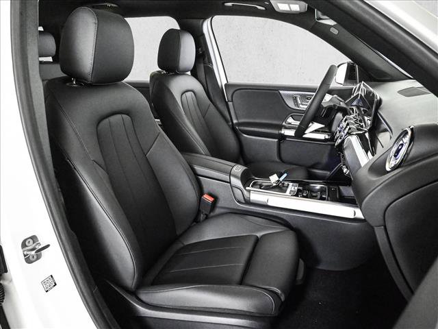 New 2026 Mercedes-Benz GLB 250 4MATIC image 23