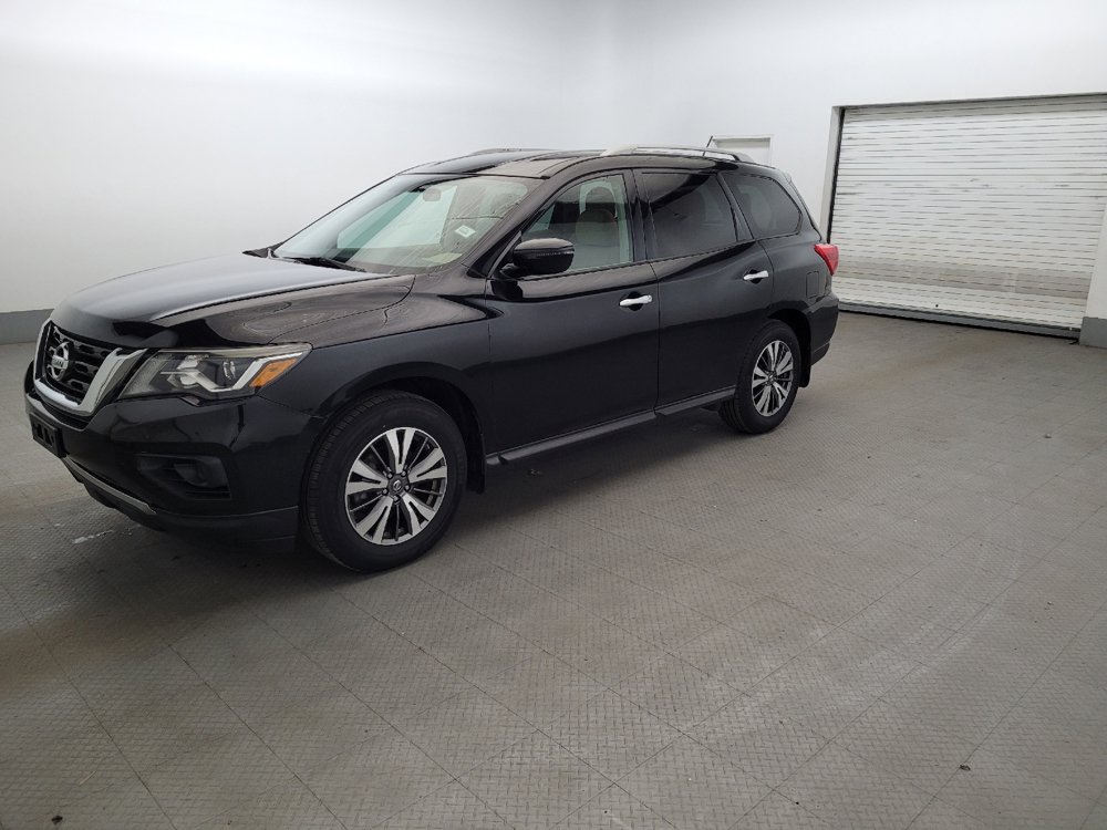 Used 2017 Nissan Pathfinder S AWD/4WD image 2