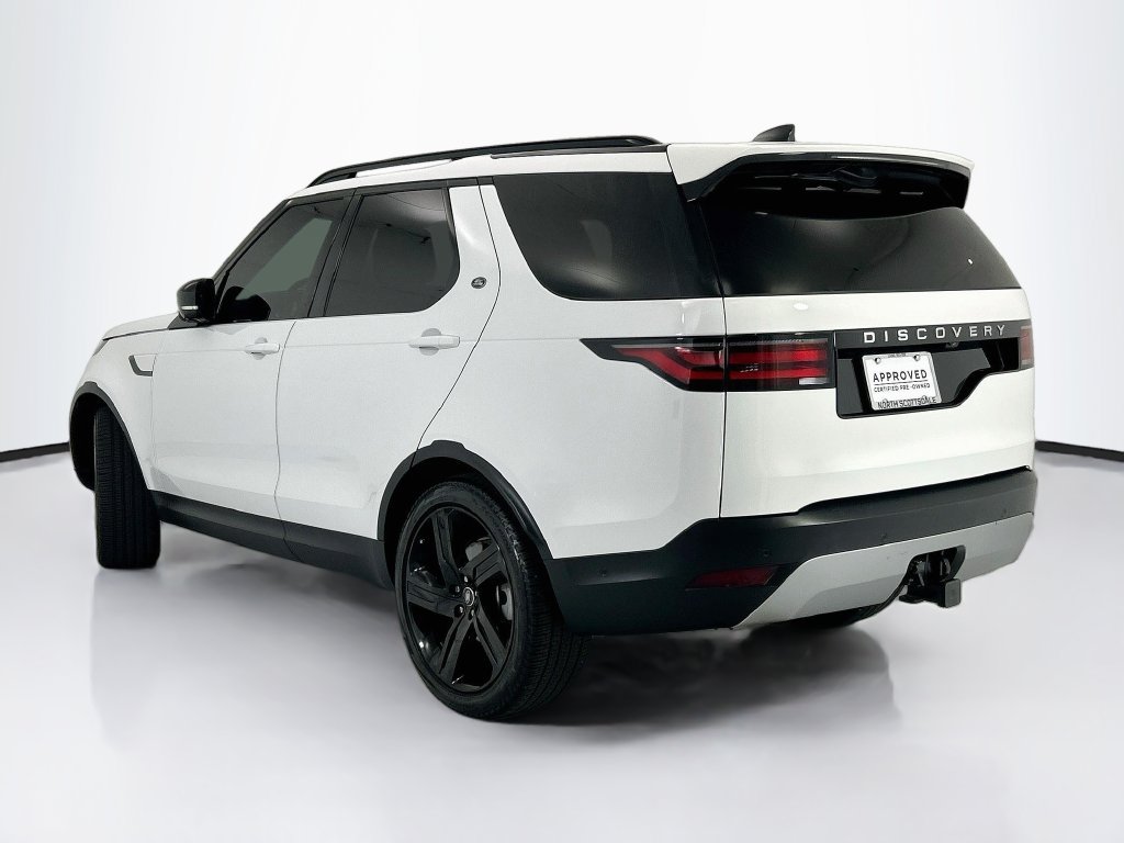 Used 2025 Land Rover Discovery S AWD/4WD image 7