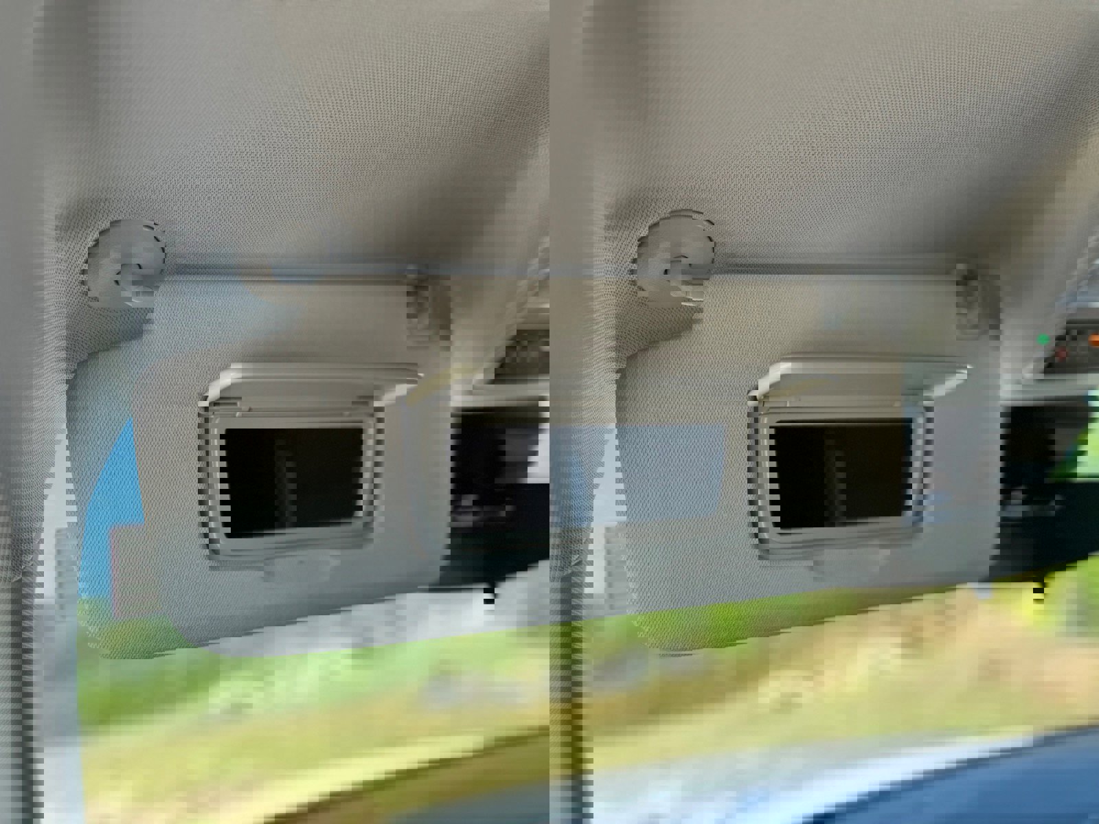 Used 2024 Chevrolet TrailBlazer LT w/ Driver Confidence Package image 20