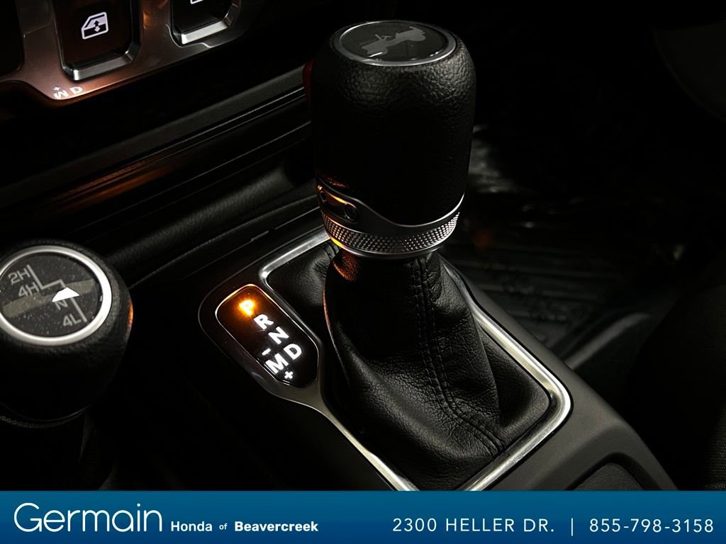 Used 2022 Jeep Wrangler Sport S image 24