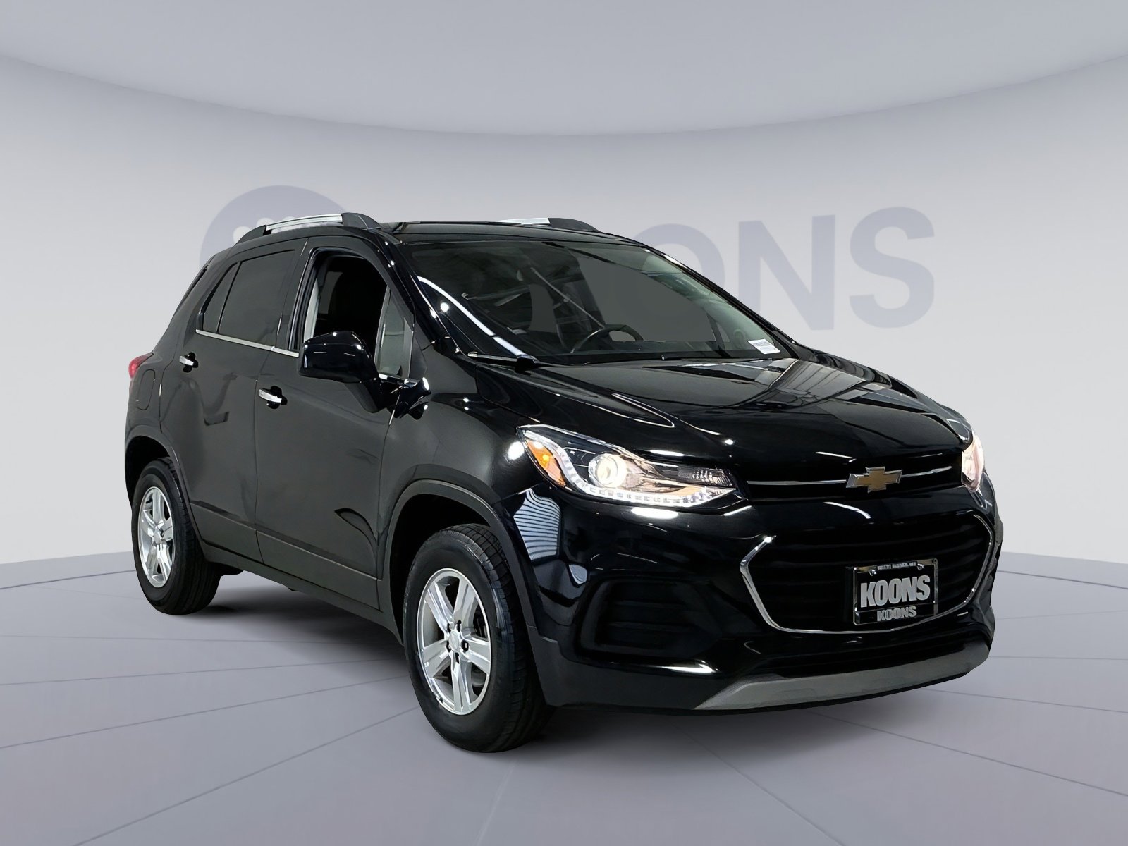 Used 2019 Chevrolet Trax LT w/ LT Convenience Package AWD/4WD image 18
