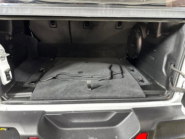 Used 2023 Jeep Wrangler Unlimited Sahara image 26