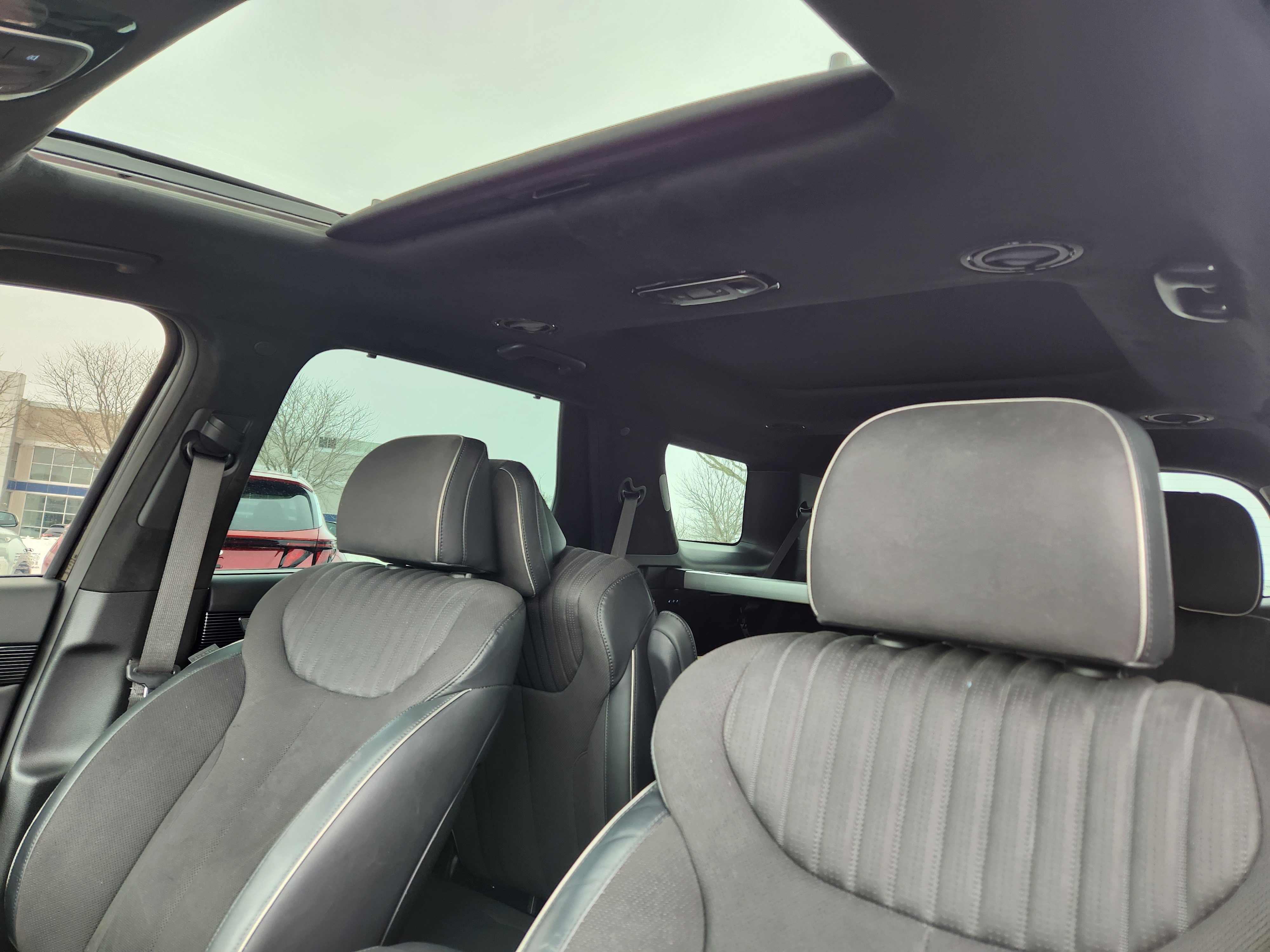 Used 2024 Hyundai Palisade Calligraphy AWD/4WD image 12