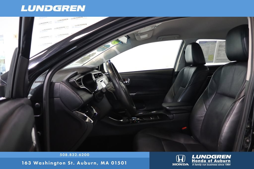 Used 2015 Toyota Avalon XLE FWD image 10
