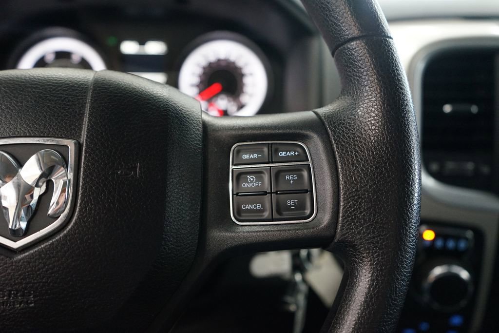 Used 2016 RAM 1500 Classic SLT image 29