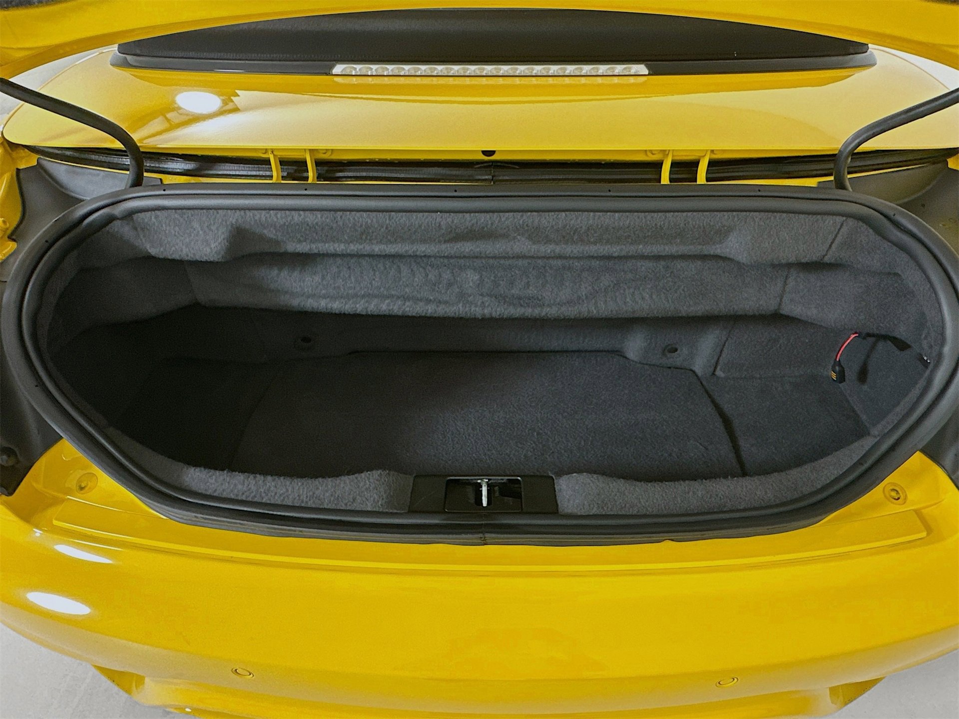 Used 2018 Maserati GranTurismo Sport image 26