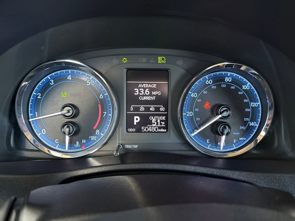 Used 2017 Toyota Corolla LE image 14