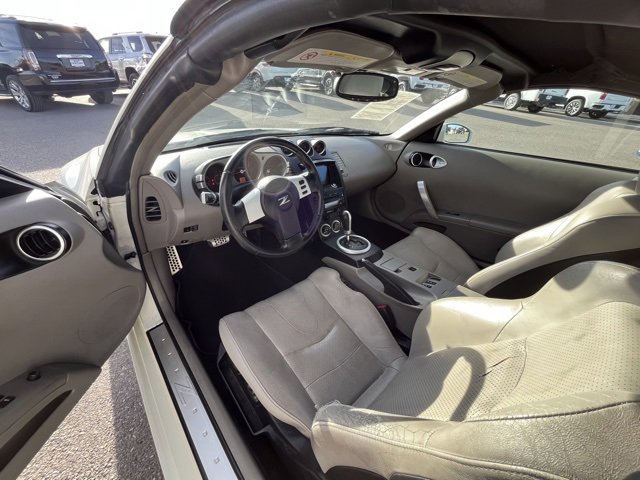 Used 2004 Nissan 350Z Touring image 28