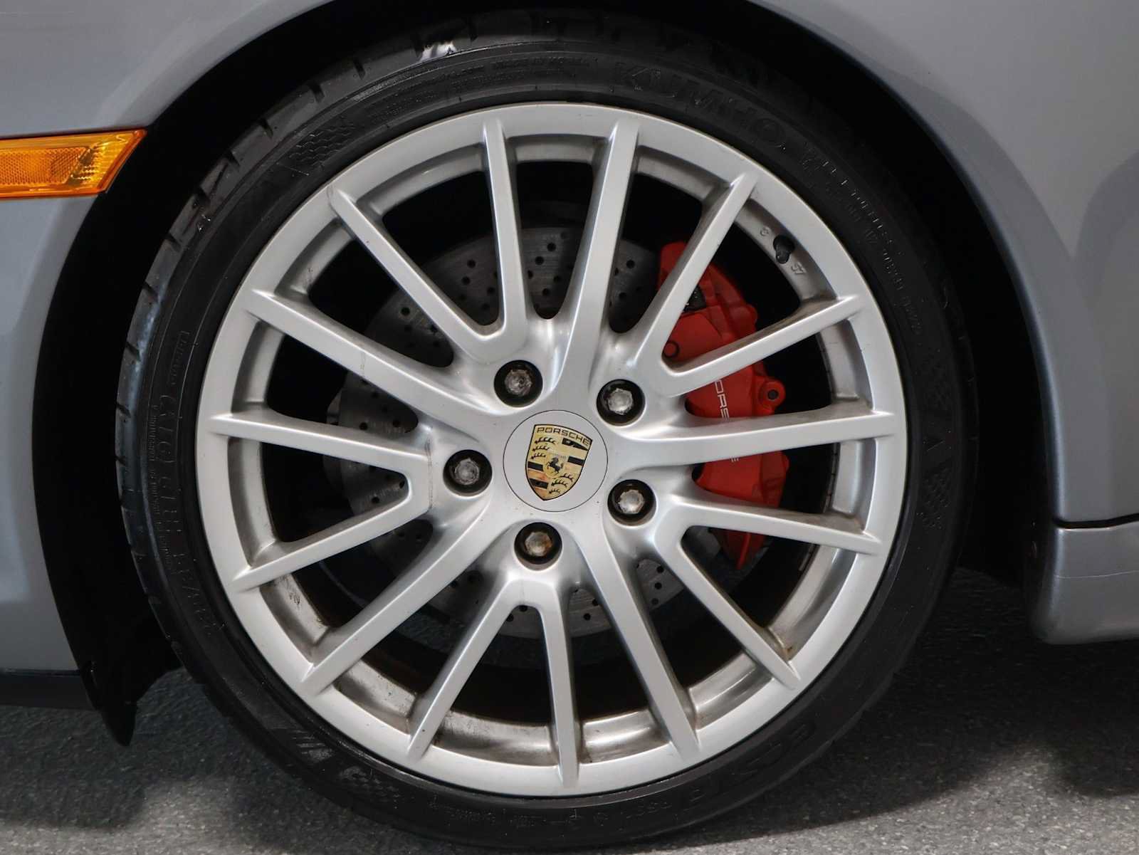 Used 2005 Porsche 911 Carrera S RWD image 34