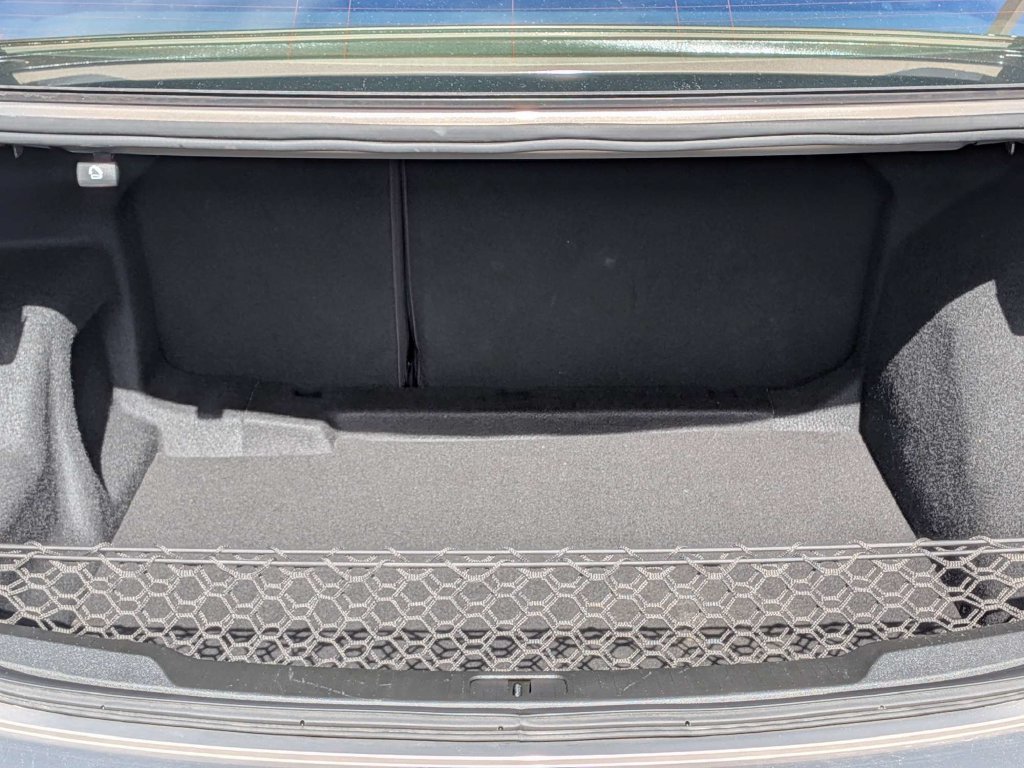 Used 2017 Buick LaCrosse Essence w/ Sun and Shade Package FWD image 15