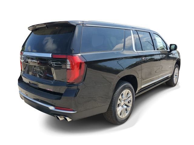 New 2026 GMC Yukon XL Denali w/ Sun & Power Step Package RWD image 5