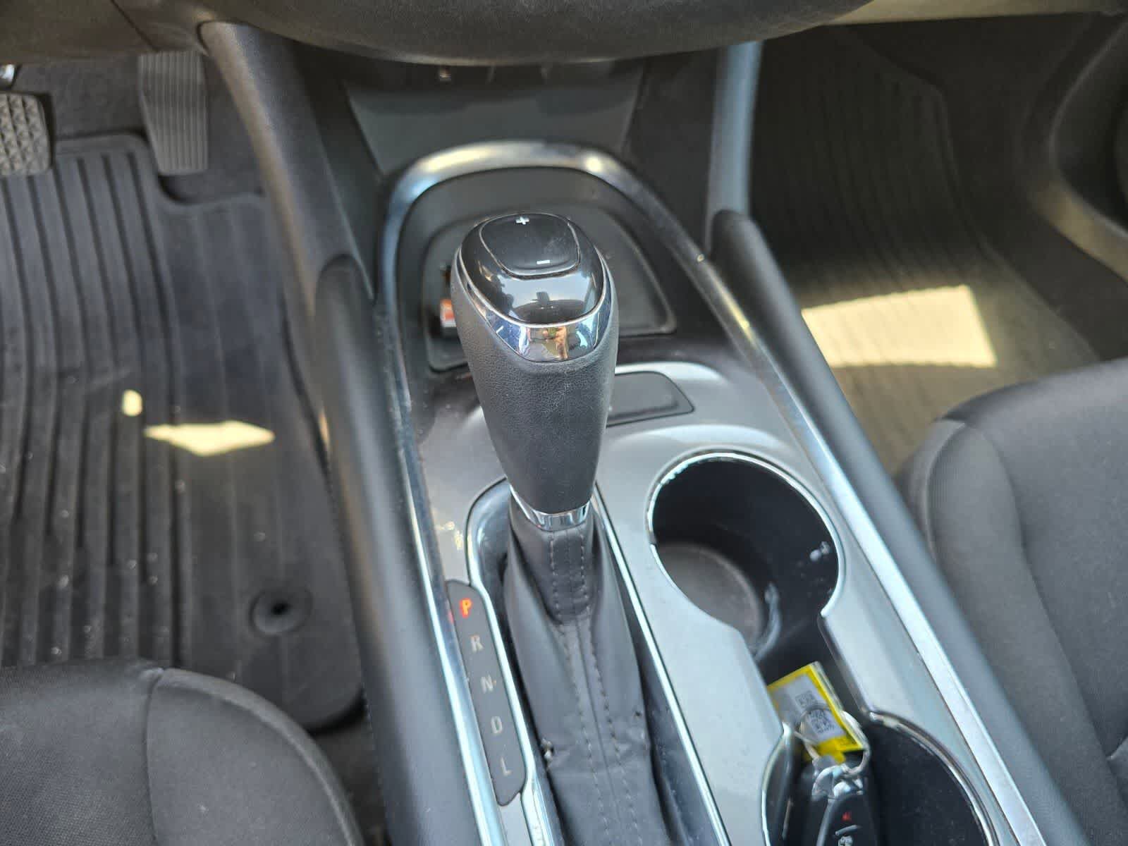 Used 2018 Chevrolet Malibu LT FWD image 16