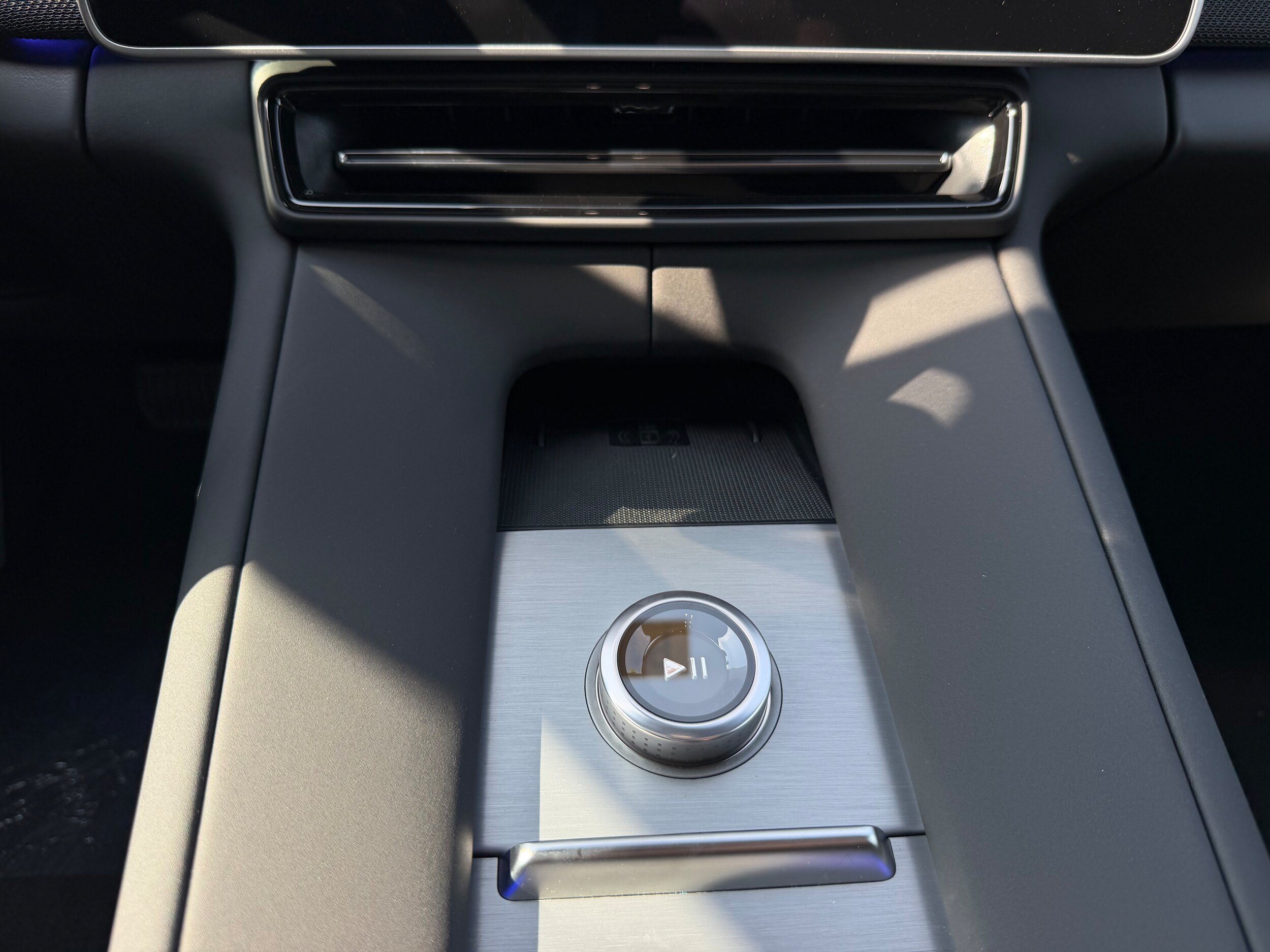 New 2026 Polestar Polestar 4 AWD/4WD image 16