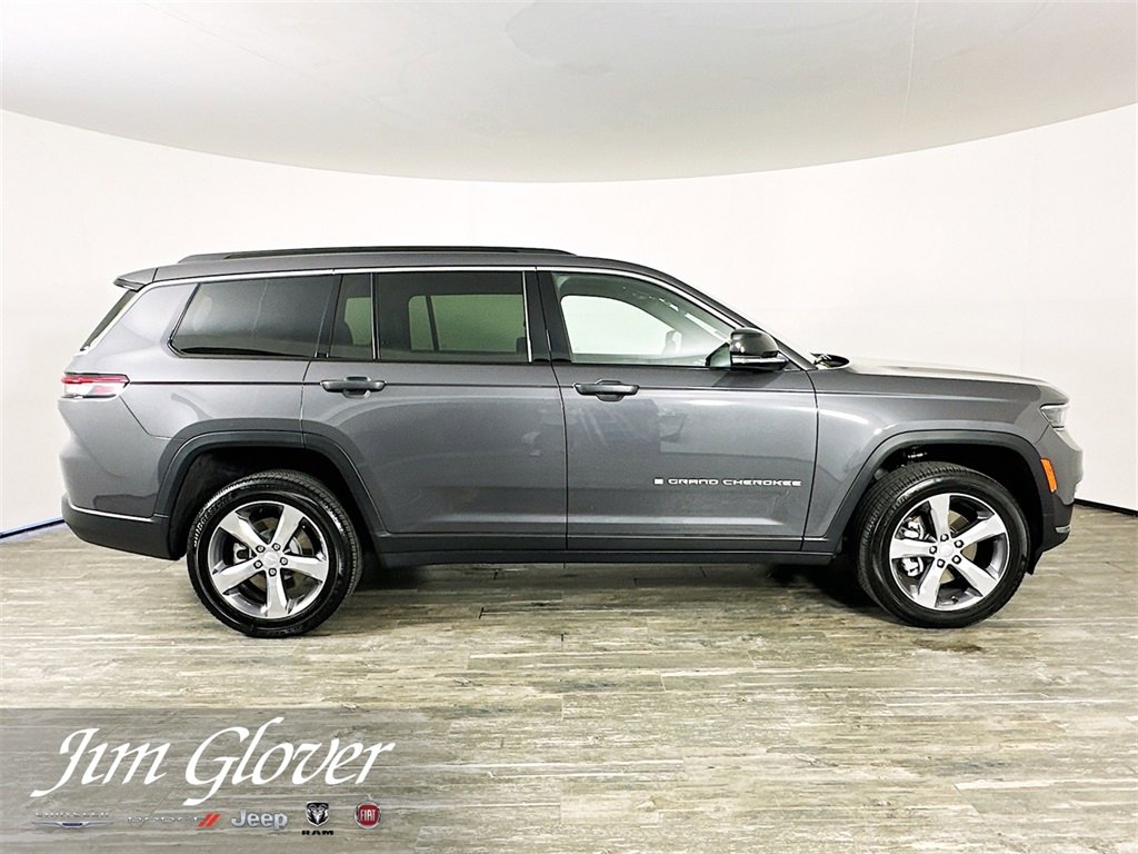 Used 2025 Jeep Grand Cherokee L Limited image 10