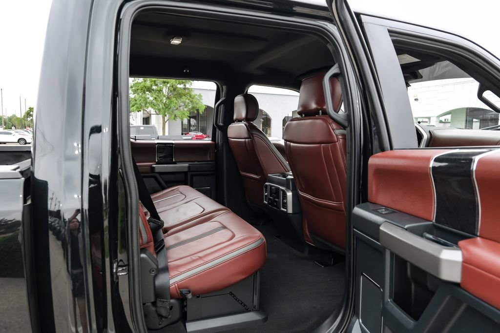 Used 2022 Ford F350 Platinum w/ FX4 Off-Road Package AWD/4WD image 40