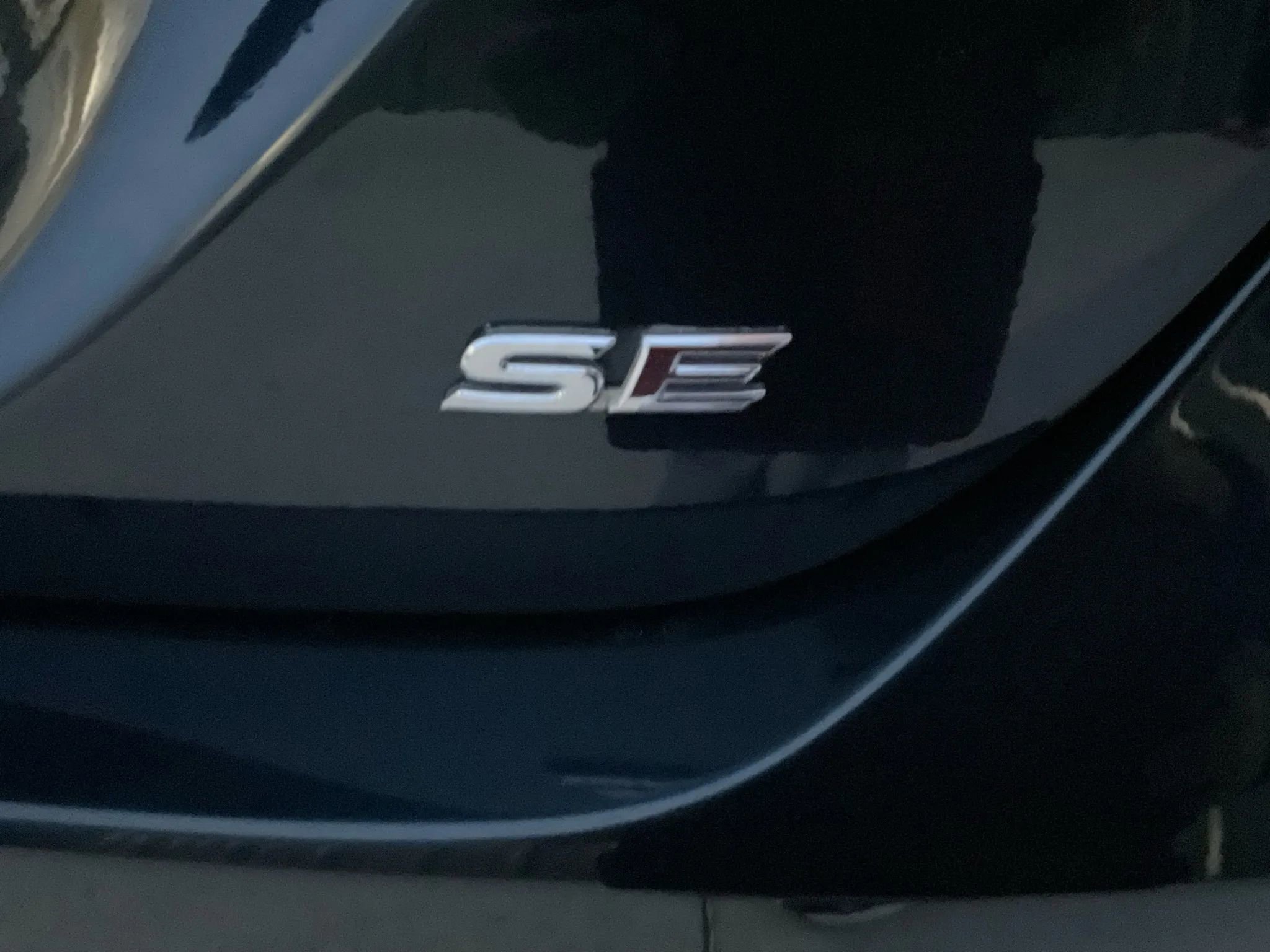 Used 2019 Toyota Camry SE image 13