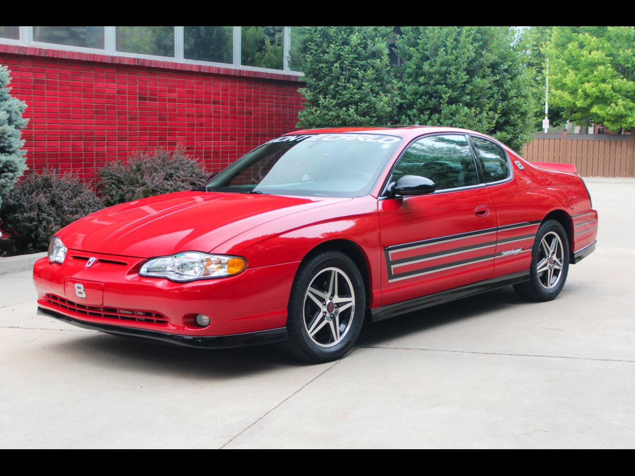 Used 2004 Chevrolet Monte Carlo SS w/ Dale Earnhardt Jr. Package FWD image 1