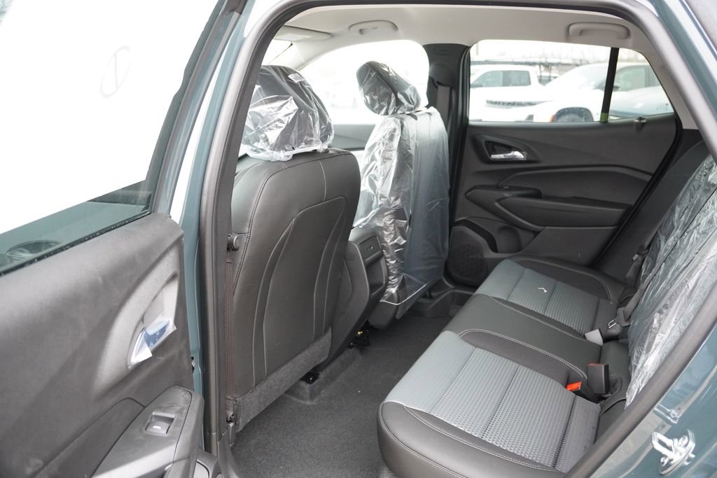 New 2026 Chevrolet Trax LT w/ Driver Confidence Package FWD image 13