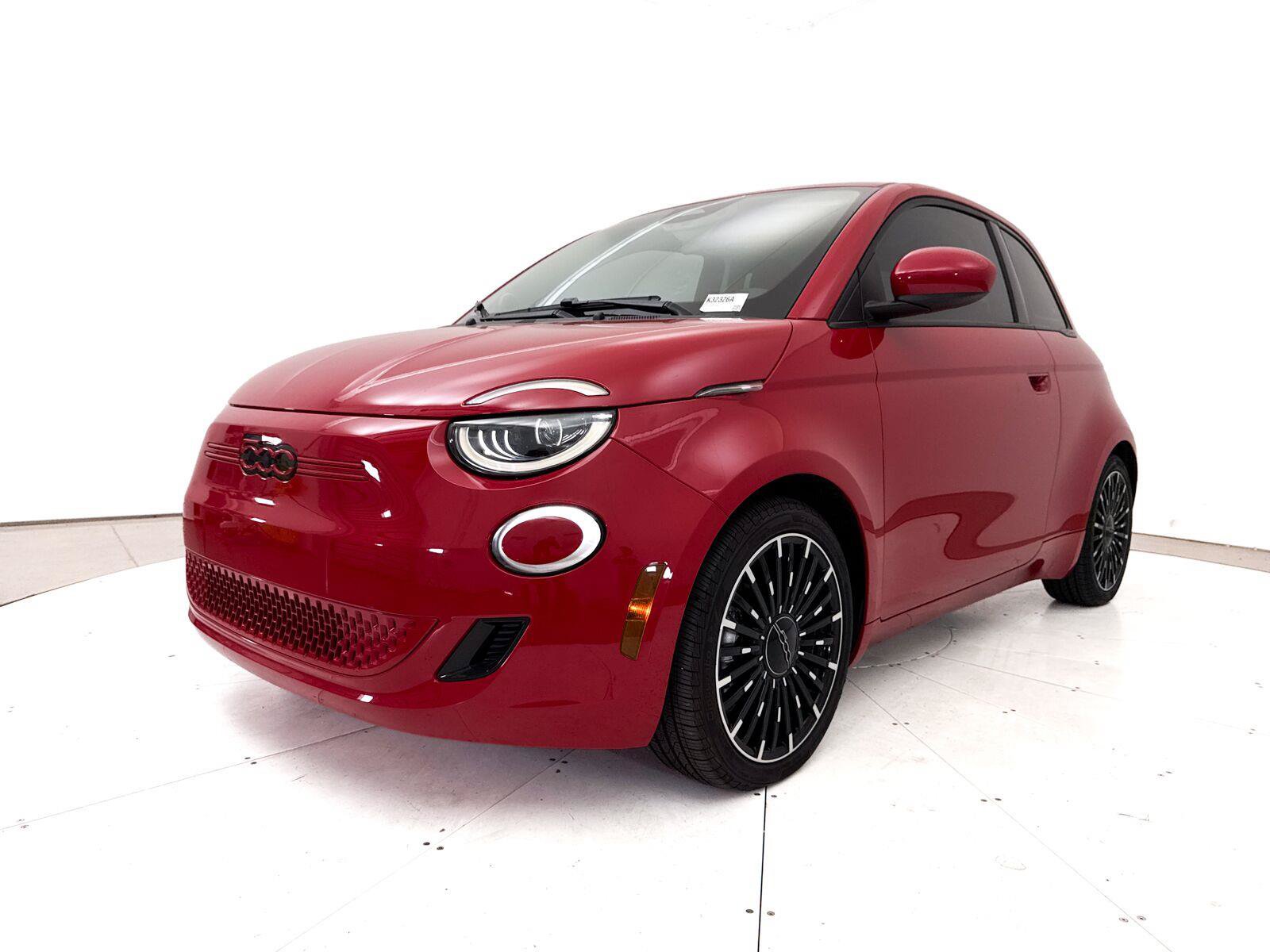 Used 2024 FIAT 500 e (RED) FWD image 11