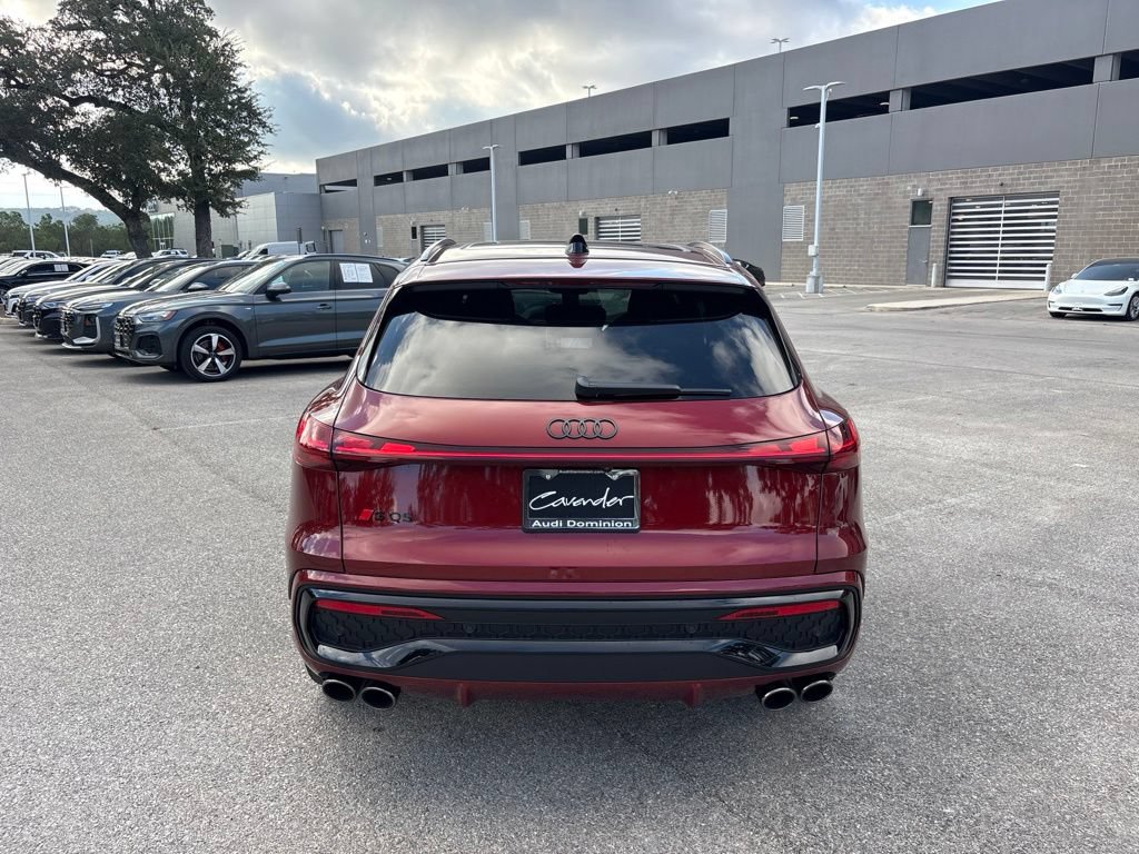 New 2026 Audi SQ5 Prestige AWD/4WD image 7
