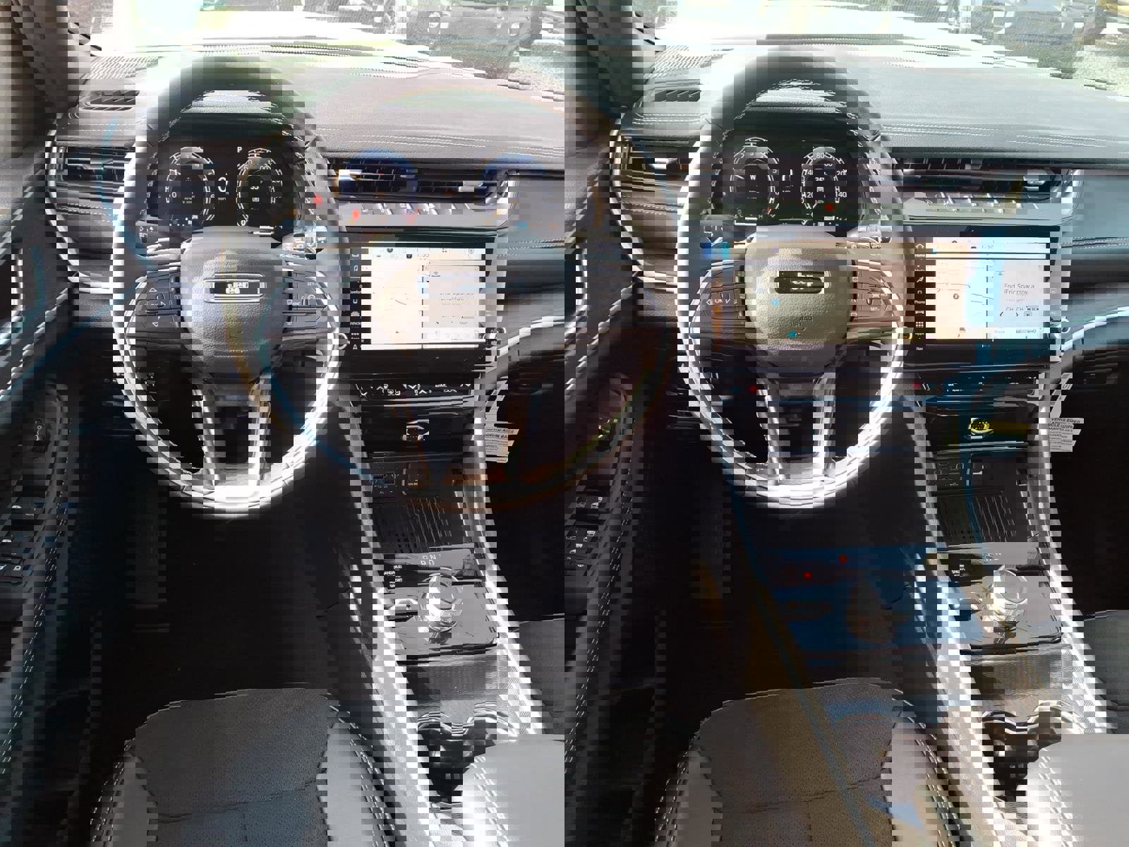 New 2026 Jeep Grand Cherokee Altitude image 4