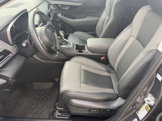 Used 2025 Subaru Outback Onyx Edition image 22